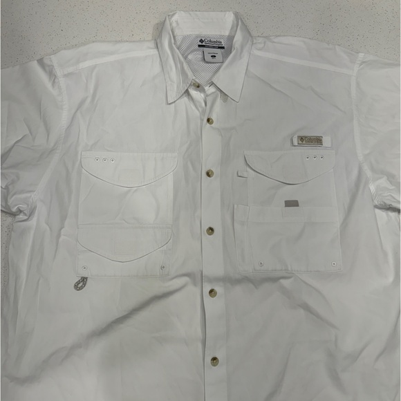 Columbia Men's White Short Sleeve Shirt - Picture 5 of 9